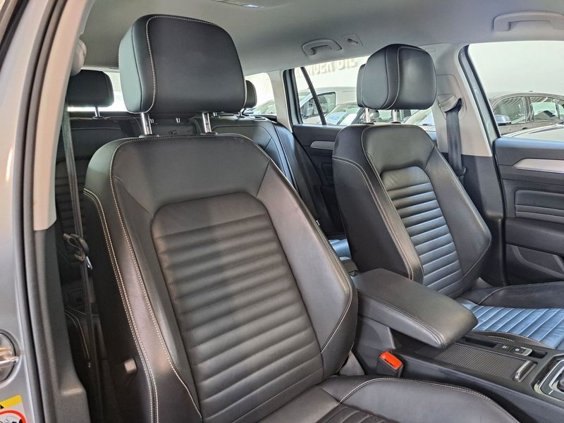 Volkswagen Passat bild 10