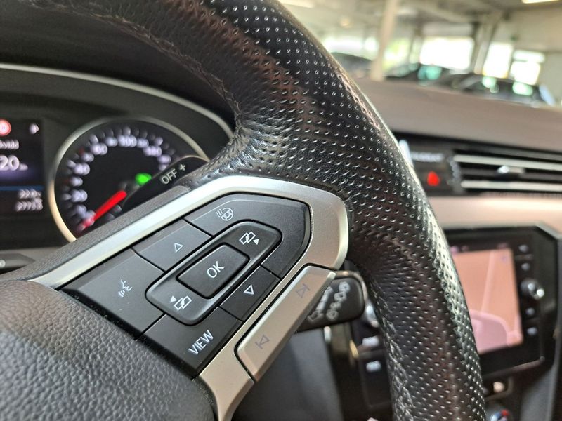 Volkswagen Passat bild 19