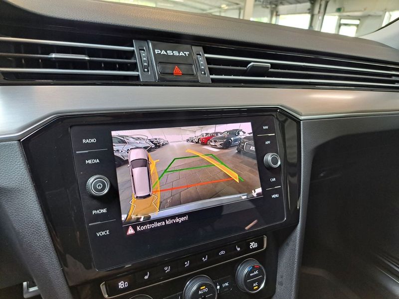 Volkswagen Passat bild 21