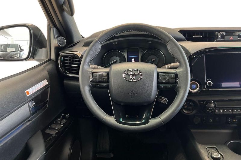Toyota Hilux bild 9