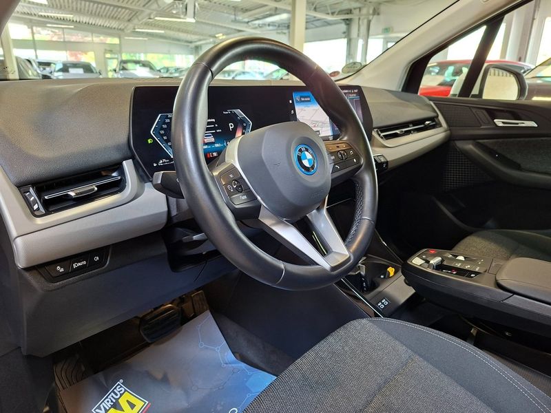 BMW 225 bild 16