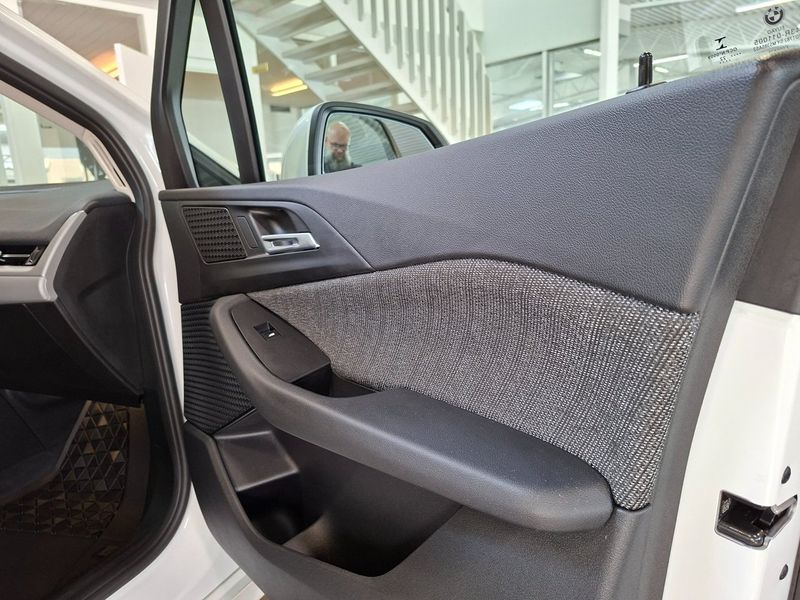 BMW 225 bild 9