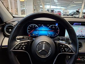 Mercedes E220 bild 17