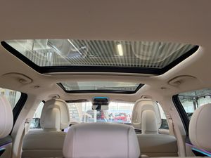 Mercedes E300 bild 13