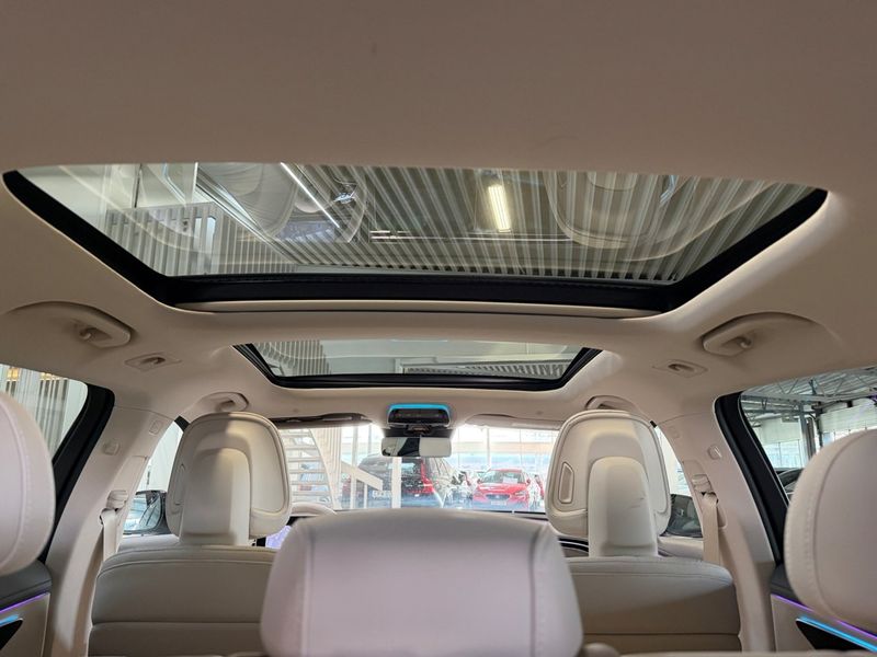 Mercedes E300 bild 13
