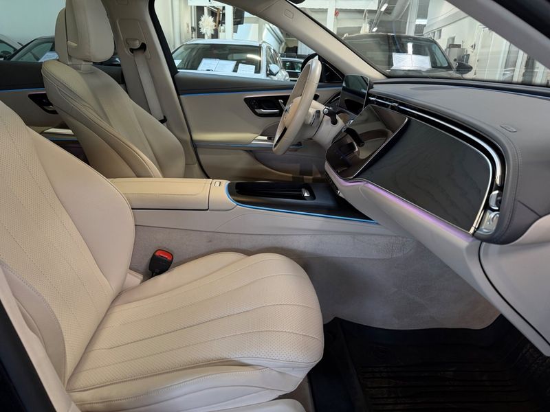 Mercedes E300 bild 8