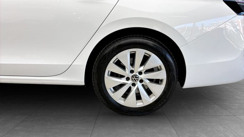 Volkswagen Passat bild 6