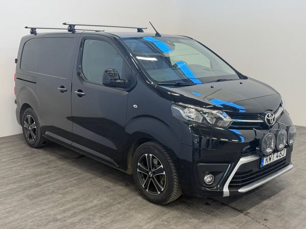 Toyota Proace Kompakt 1.5 120hk D-4D Professional MOMS - 2020
