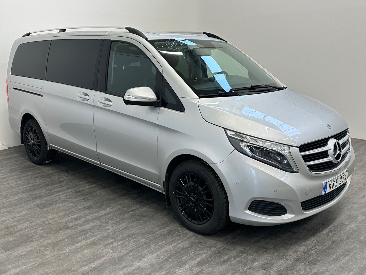 Mercedes V250