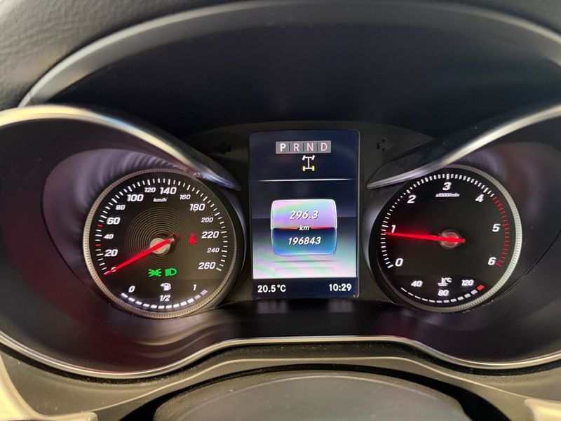 Mercedes X250 bild 8