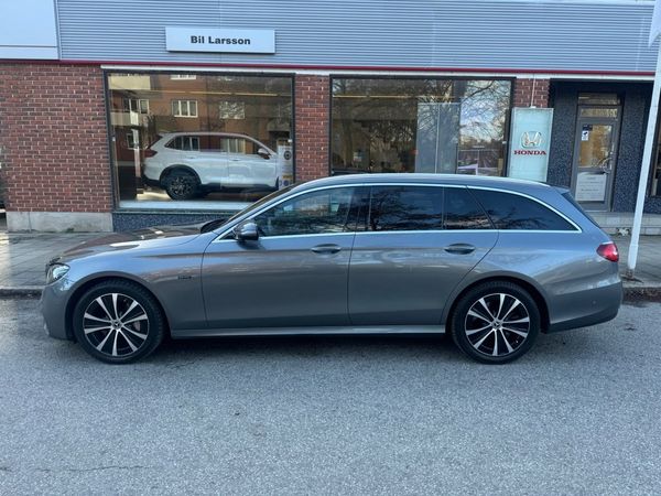 Mercedes E300 de T PLUG-IN 9G-Tronic AMG Line Euro 6 - 2020