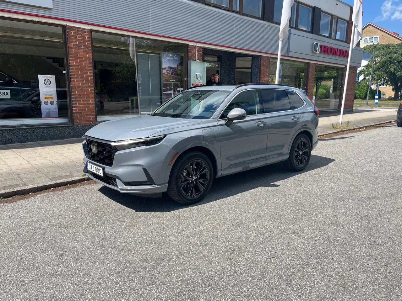 Vehicle image 1