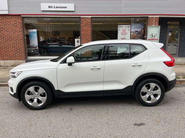 Volvo XC40 T3 Momentum - 2020