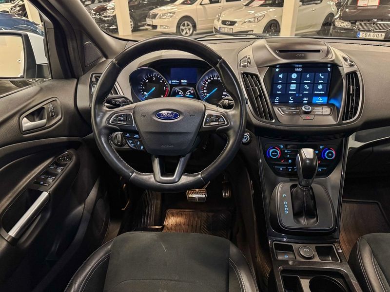 Ford Kuga bild 2