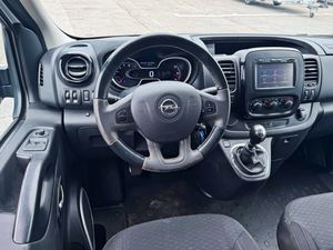 Opel Vivaro bild 2