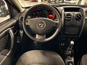 Dacia Duster bild 2