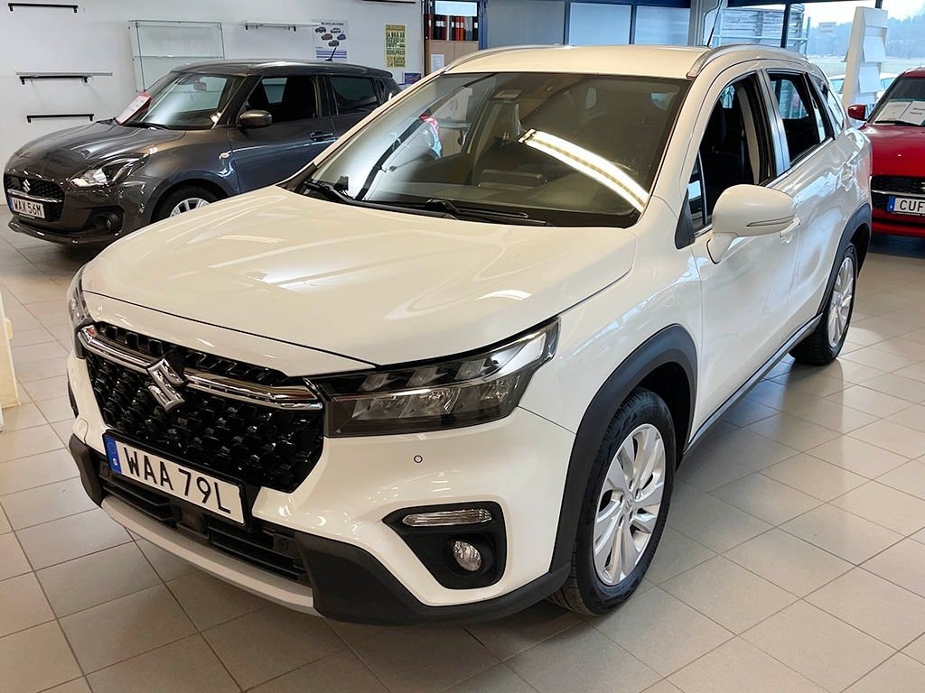 Suzuki S-CROSS