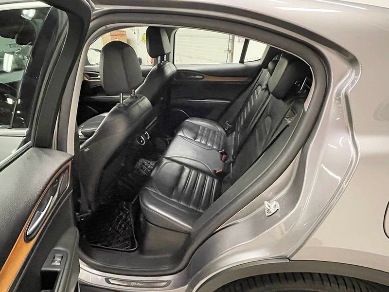 Alfa Romeo Stelvio bild 5