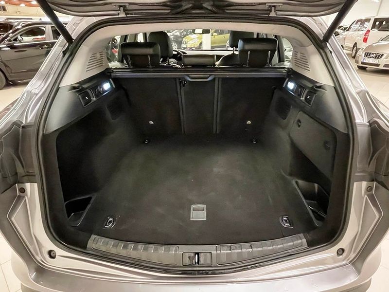 Alfa Romeo Stelvio bild 7