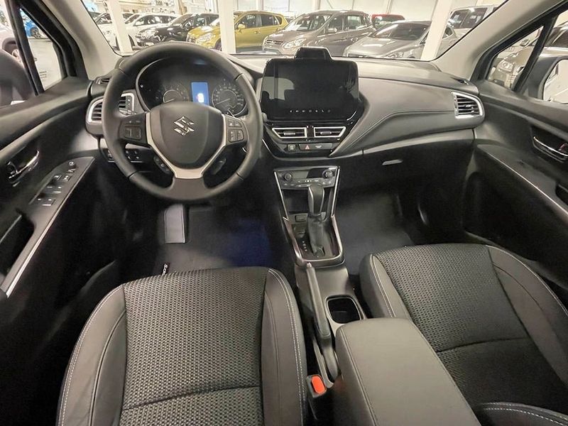 Suzuki S-CROSS bild 5