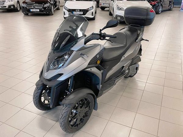 Quadro QV3 29Hk Sommarkul med B-Körkort - 2020