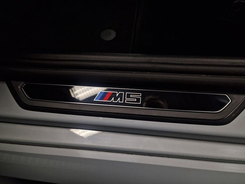 BMW M5 bild 19