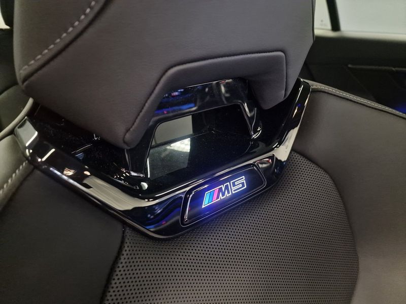 BMW M5 bild 11