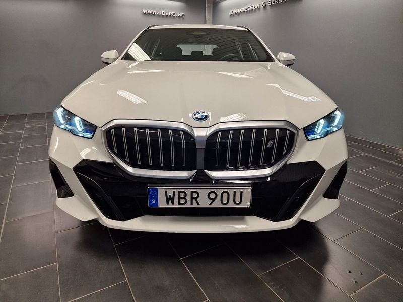 BMW i5 bild 2