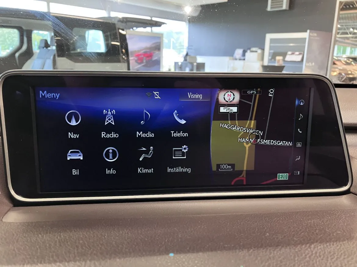 Vehicle image 21