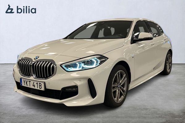 BMW 118 i M Sport / LED / Sportstolar / Sensorer - 2021