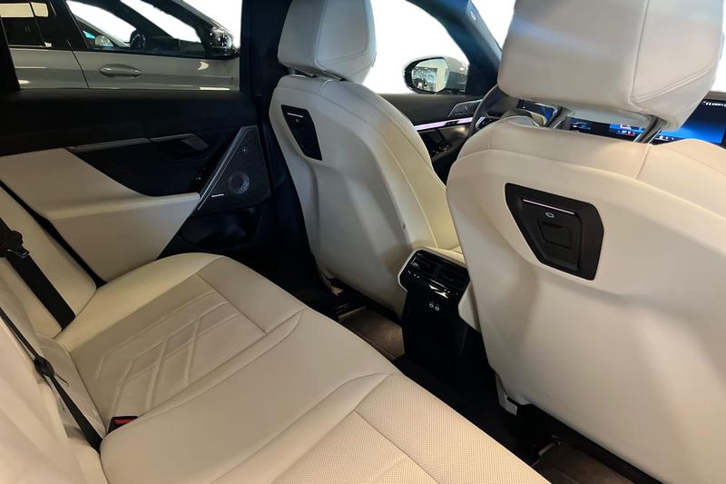 BMW 530 bild 9