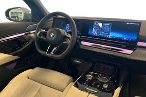 BMW 530 bild 11