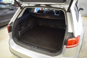 Volkswagen Passat bild 18
