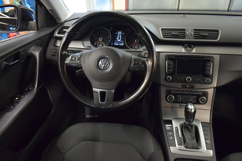 Volkswagen Passat bild 6