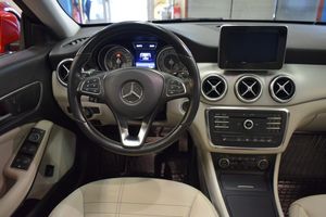 Mercedes CLA250 bild 7