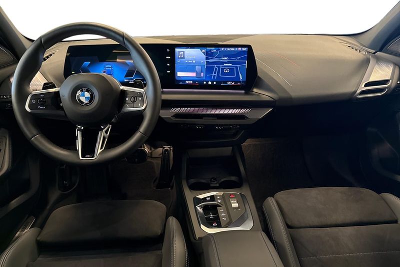 BMW 120 bild 8
