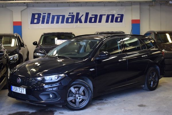 Fiat Tipo Kombi 1.6 E.Torq Lounge NAV/ PDC/ S&V/Nyservad - 2017