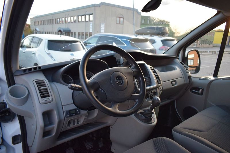 Opel Vivaro bild 7