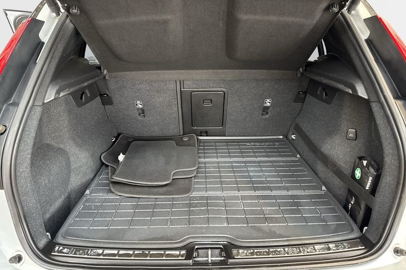 Volvo XC40 bild 8