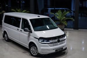 Volkswagen Caravelle bild 1