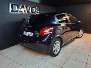 Peugeot 208 bild 4