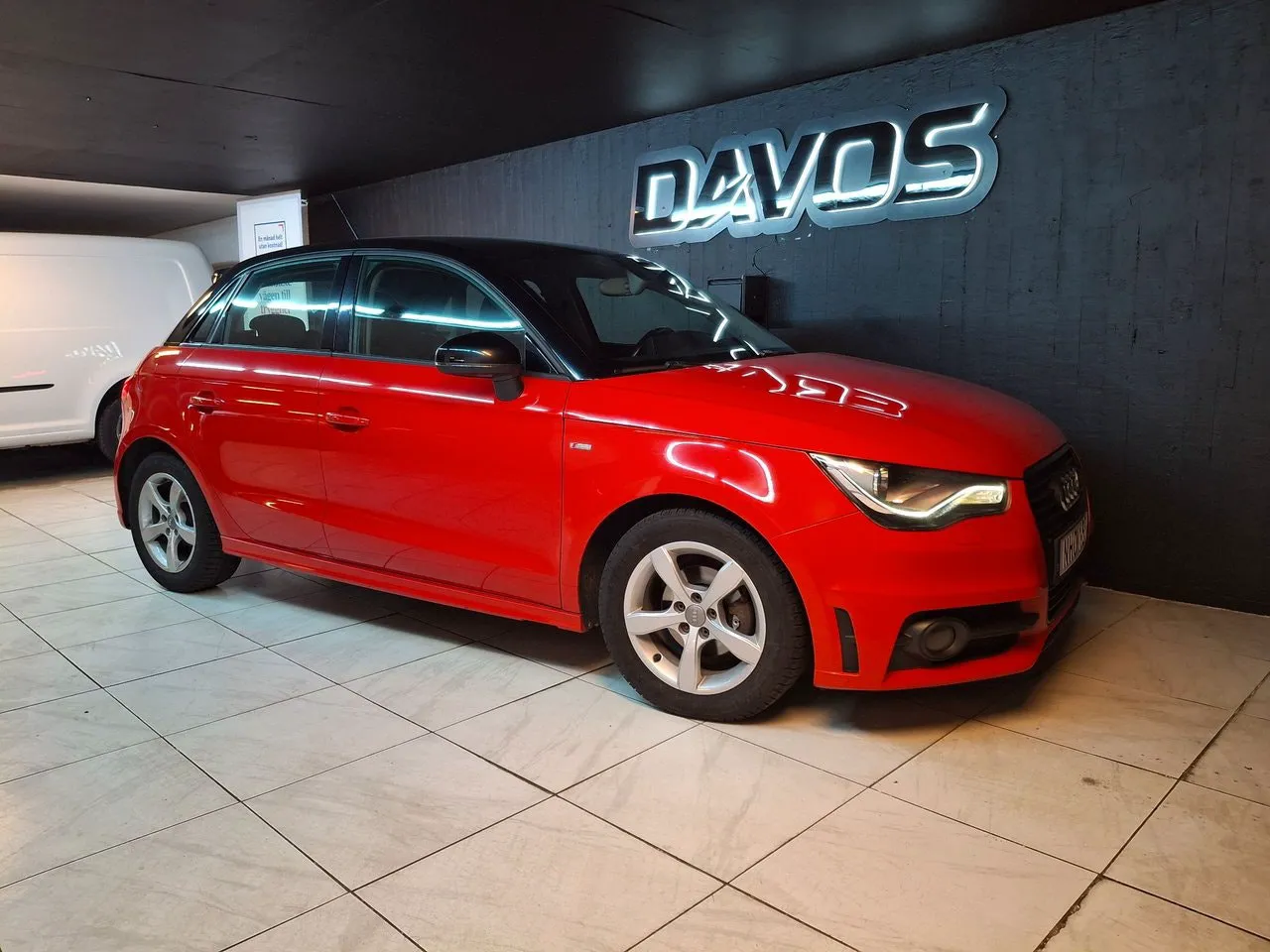 Vehicle image 1