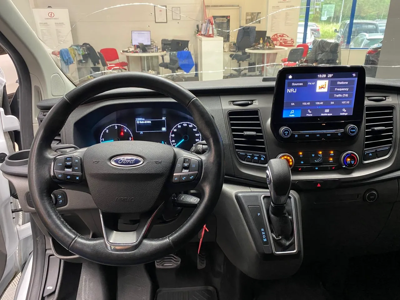 Vehicle image 6