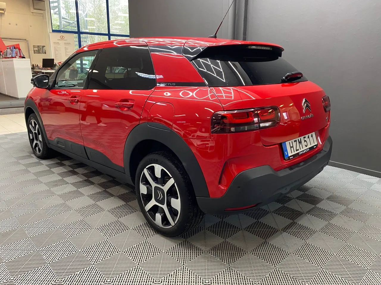 Vehicle image 2