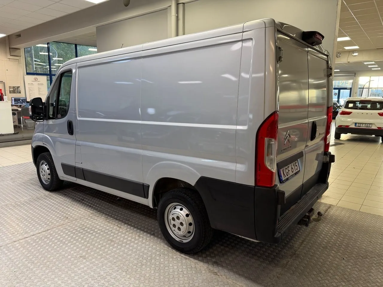 Vehicle image 2
