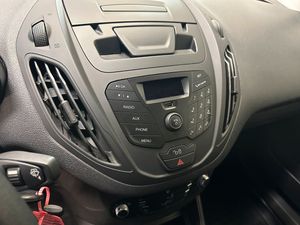 Ford Transit Courier bild 7
