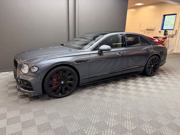 Bentley Flying Spur V8 First Edition - 2021