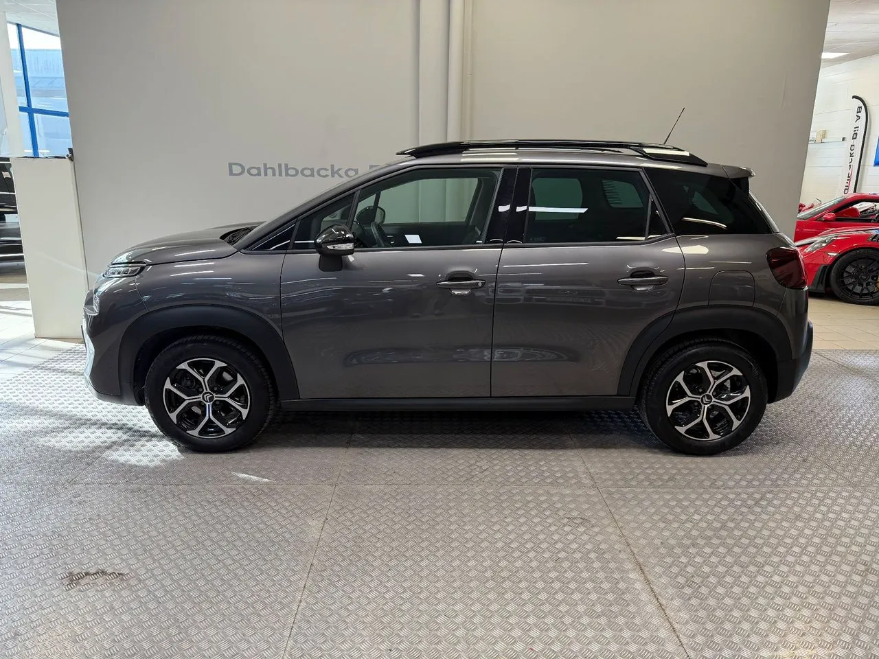 Vehicle image 2