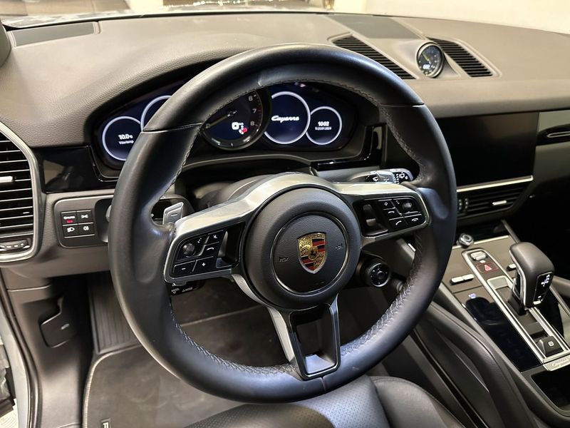 Porsche Cayenne bild 9