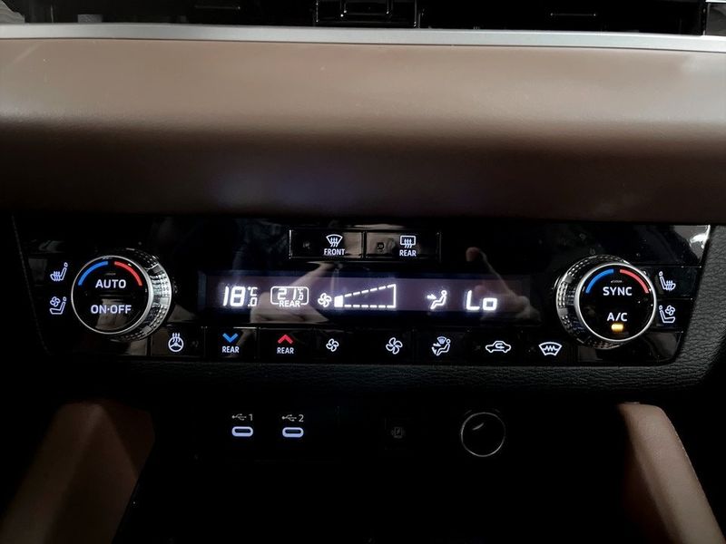 Mitsubishi Outlander bild 18